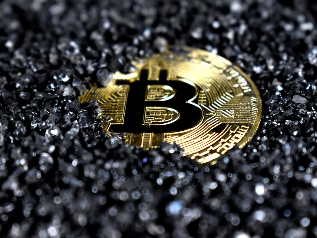 7 วิธีทำงานกับ time series data ในภาษา R: Base R, lubridate, และ zoo packages — ตัวอย่างการวิเคราะห์ราคา Bitcoin