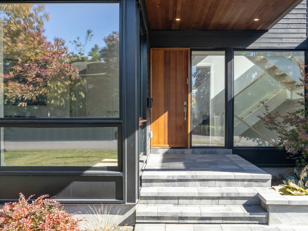 สรุป 3-Phase Marketing ที่จะทำให้ลูกค้าซื้อ จาก Webinar ของ Donald Miller: “The 5 Simple Soundbites That Will Grow Your&nbsp;Business”